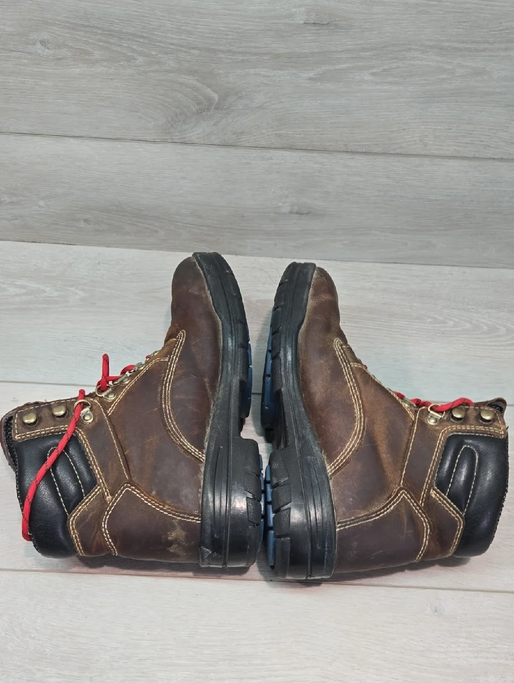 Vintage Wolverine Men’s Brown Soft Toe Work Boots with Red Laces Shoes Sz 7M